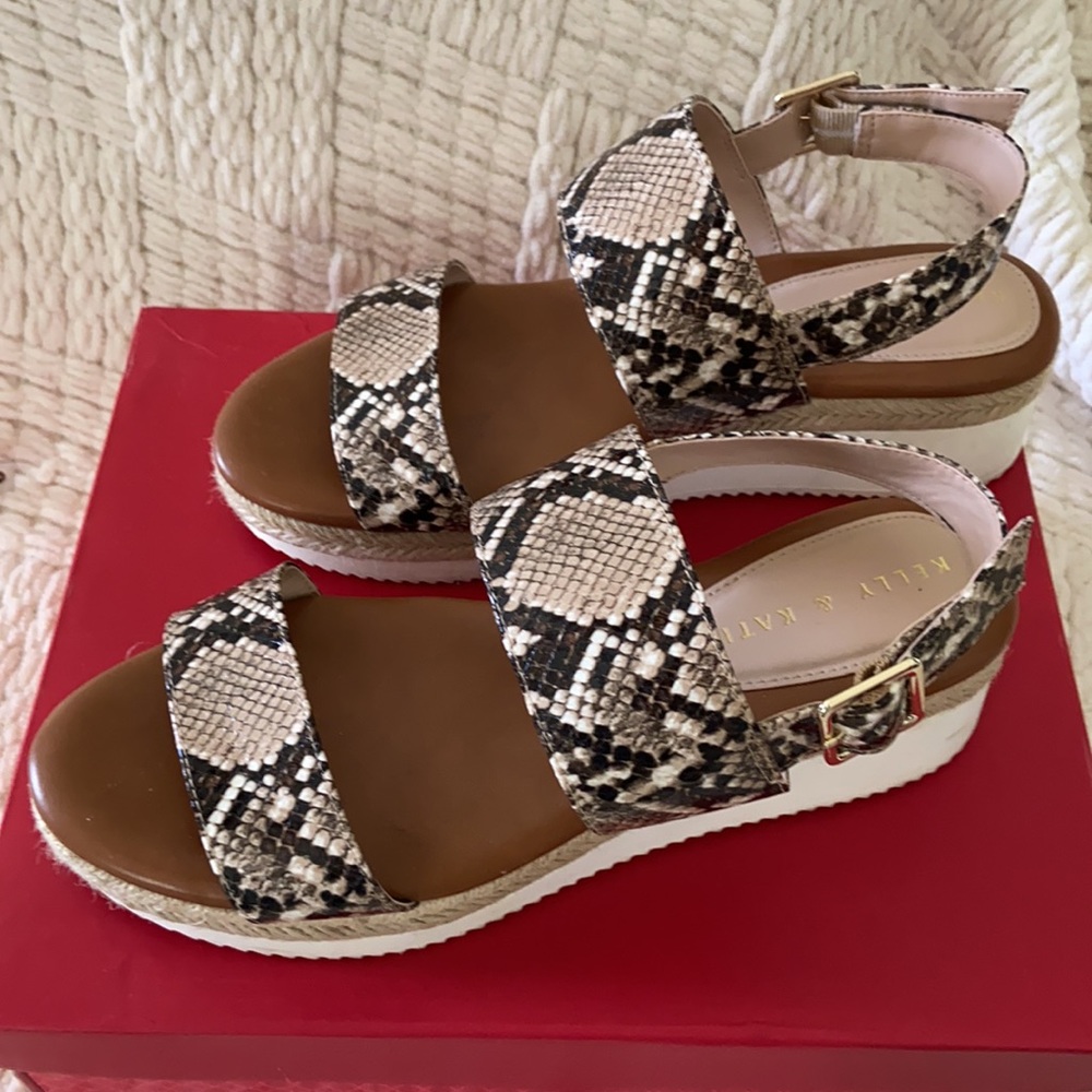 Kelly & Katie Poliana Python Platform Sandals 8M - Picture 2 of 10